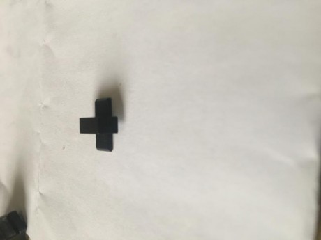 Hola a todos, vendo este punto de mira sin estrenar de una sig sauer p 210 ancho 3,6 mm precio 35€ Más 00