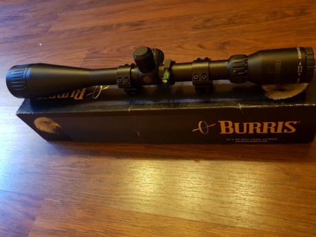 Vendo un magnifico visor Americano Burris. signature 8x32x44.

Gran nitidez y en un estado impoluto. 

Lo 00