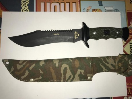 Nuevo. Funda interior lengüeta algo desgastada. Nunca usado. Marcado intendencia Estado Mayor del Ejército. 02