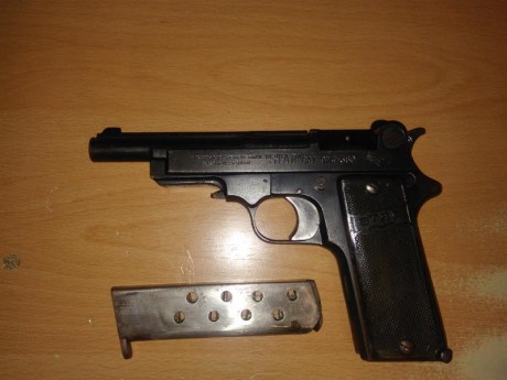 Vendo pistola del 9mm corto Star Mod. 1919 sindicalista guiada en F. El arma esta en Pamplona, Navarra, 00