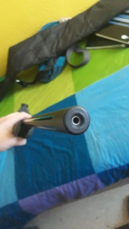 Hola pues un amigo tiene esta carabina gamo y no sabemos cual modelo es a ver si podeis ayudarme y de 00
