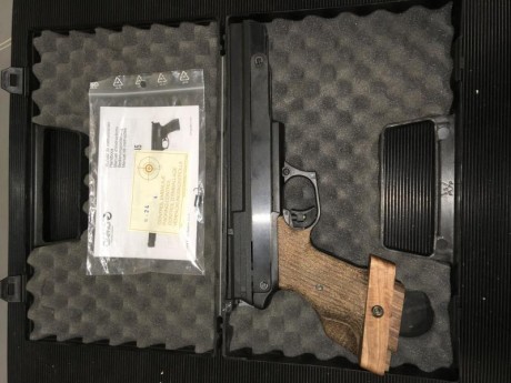Se vende esta Gamo Compact con muy poco uso. Precio 150€ + portes si los hubiera. Está en Logroño. Un 02