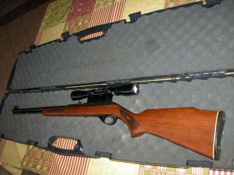 Vendo carabina Marlin modelo 990, calibre 22 LR, con visor Bushnell Sportview 4X32, con maletín de transporte.
La 02
