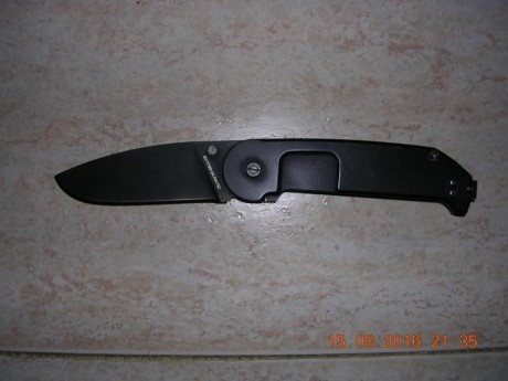 Buenas

Vendo este cuchillo    ( No quiero cambios)


                  **  El precio del cuchillo con 32