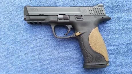 Hola a todos.
Se vende S&W MP9 con solo 2 años y aproximadamente 150 disparos, NI UNO MAS, solo estrenada.
Si 80