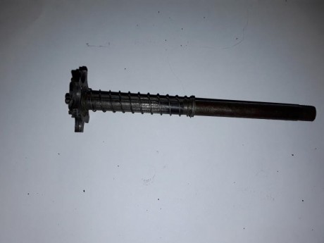  20180304_214221.jpg  20180304_214004.jpg 

Vendo una estrella completa para revolver Astra 960,357, Mach, 01