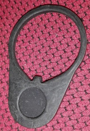 Todas las partes son de DPMS Panther Arms.
-Culata tipo M4 con tubo comspec.
-End plate para culata.
-Guardamanos.
-Arco 20