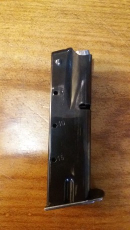 Hola. Vendo este cargador que tenía en una Star 30M.

30 euretes

Saludos 00