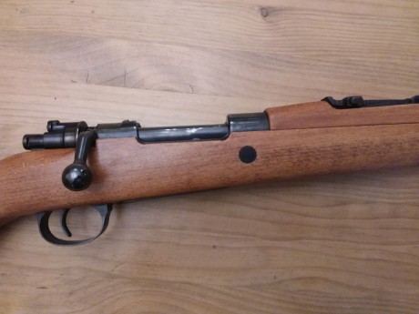 Hola, llevo mucho tiempo en este foro pero es la primera vez que anuncio algo. Un compañero me ha pedido 01