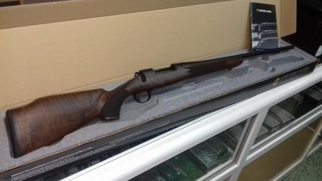    Buenas tardes

Pongo a la venta un Bergara B14 modelo Timber en calibre 8x57JS a estrenar, no ha salido 02
