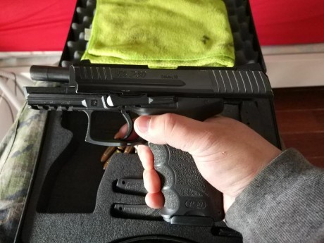 Se vende Hk P30 con soporte para punto rojo pero se vende sin él visor,único dueño,su precio seria de 10
