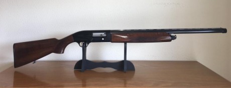 Vendo escopeta italiana marca BREDA ALTAIR semiautomática, la mas fiable que se ha hecho hasta la fecha, 02