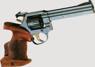 Interesado en comprar cachas usadas ( segunda mano ) de Nill para Manurhin MR 73, calibre 32 00