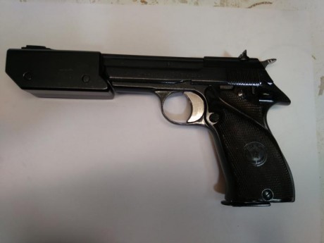 Vendo pistola Star FR Sport cal. 22 Lr.

La pistola esta impecable, mejor ver en la mano. Se puede ver 32