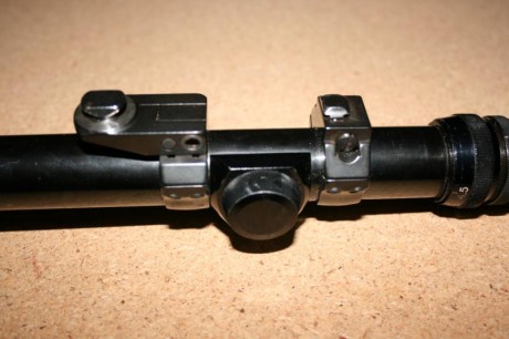 Vendo visor de batida marca Weaver V4,5 II con anillas marca Apell originales no copias, el visor esta 00