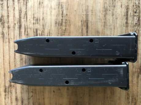 Vendo dos cargadores SIG SAUER de 13 tiros de 9mm para la 228
Precio puestos en casa en Peninsula 65 euros. 01