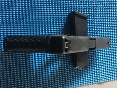 Vendo Glock 17 GEN 4 modelo FS.
El arma está en perfectísimo estado como se puede apreciar en las fotos.
Tiene 00