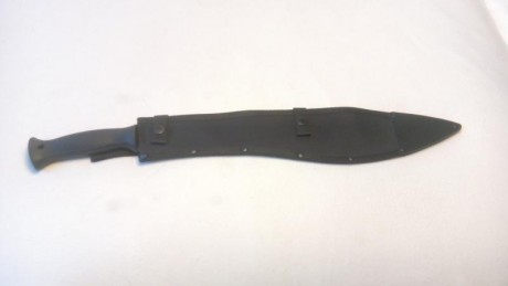 Vendo machete Cold Steel Magnum Kukri nuevo a estrenar.

Precio: 29 euros (envío incluido)........ :clint: 01