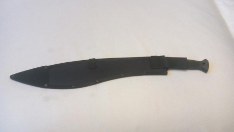 Vendo machete Cold Steel Magnum Kukri nuevo a estrenar.

Precio: 29 euros (envío incluido)........ :clint: 00