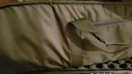 LA BOMBA MANUAL YA ESTA VENDIDA.
NUEVO PRECIO : 225 € sin visor y 265 € con visor TASCO 3-9X 40
Vacío 20