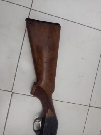 el armero para un nuevo proyecto. Hace falta cash.
Se vende escopeta repetidora (semiautomatica) FABARM. 11