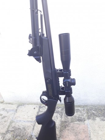 Se vende monotiro Ardesa crackshot en calibre 17 hmr equipado con visor barska y bipode.  
Rifle como 01
