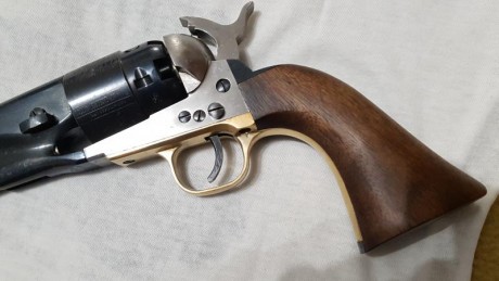 Vendo revolver colt 1860 Army, fabricado en el año 1982, marca ASM de avancarga, calibre 44, en perfecto 00