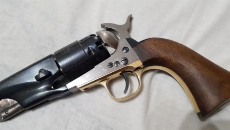 Vendo revolver colt 1860 Army, fabricado en el año 1982, marca ASM de avancarga, calibre 44, en perfecto 10