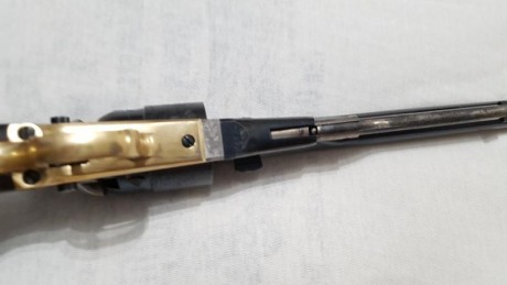 Vendo revolver colt 1860 Army, fabricado en el año 1982, marca ASM de avancarga, calibre 44, en perfecto 20