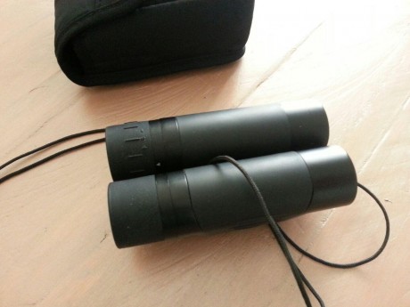 Vendo mi pequeño equipo de observacion de la naturaleza compuesto por dos prismaticos, 40€ puesto en casa 10