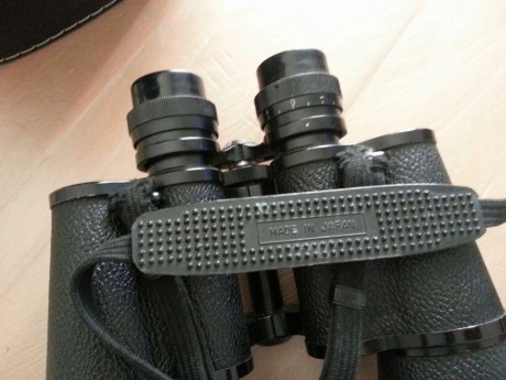 Vendo mi pequeño equipo de observacion de la naturaleza compuesto por dos prismaticos, 40€ puesto en casa 22