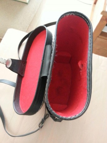 Vendo mi pequeño equipo de observacion de la naturaleza compuesto por dos prismaticos, 40€ puesto en casa 32