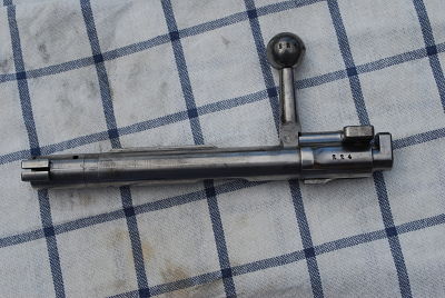 Vendo CARL GUSTAF año 1915 calibre 6,5x55 en buen estado de conservación y todos los números coincidentes.
Está 02