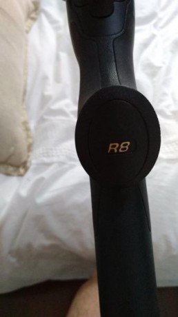 Blaser R8 modelo profesional,culata sintética en color verde antracita,gatillo extraíble no fijo,cañón 21