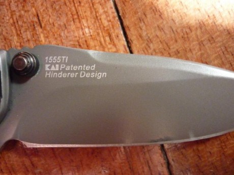 Vendo esta estupenda navaja fabricada por el diseñador Rick Hinderer, famoso pos sus colaboraciones con 12