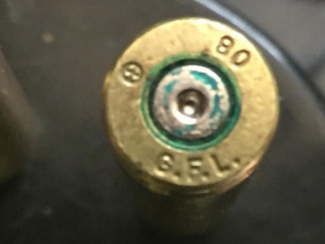 Hola a todos.
Vendo lotes de 500 vainas GFL militar, cal.5.56x45 (223) un solo disparo,admite pistón Bóxer 00