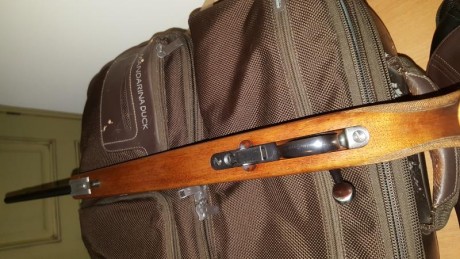 Vendo una carabina Sako P72, de cerrojo muy precisa, calibre 22, un cargador de 5 balas original y otro 30