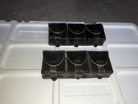 Vendo 2 juegos de porta peines de mosquetón Coruña nuevos por 50€ los 2 portes incluidos en península. 00