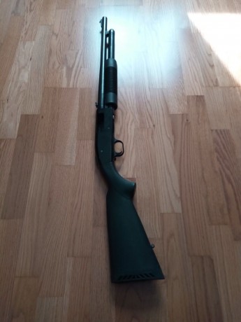 Escopeta de corredera Mossberg 500 Combo Sintética (2 cañones), en perfecto estado, con funda. Además 01