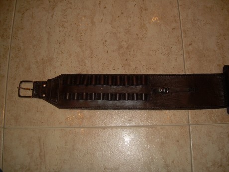 hola a todos soy nuevo y tengo duda sobre este calibre si es bueno para montear. Muchas gracias 31