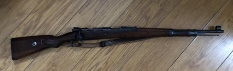 Hola compañeros:
Estoy reduciendo armero para hacer hueco a nuevas adquisiciones. Pongo a la venta un 02