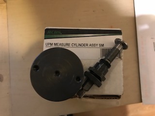 Vendo cilindro dosificador de pólvora de la RCBS Uniflow, o lo cambiaría por el mismo cilindro pero el 02