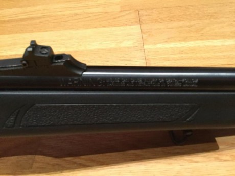 Vendo carabina Marlon cal. 22 Heavy Barrel.
Está nueva. No ha tirado ni 300 tiros.
Lleva incorporados 00