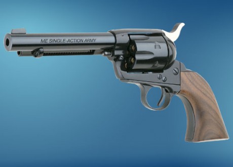 Tras mucho buscar por el Goolgle acerca de la velocidad de salida del revolver Bacs ME cañón corto,no 110