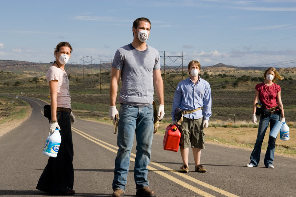 Compañeros,

En vista de las ganas de algunos (Elcafe, Wilcow, Vrakk, etc) por adivinar armas de películas 10