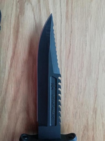 Si alguien está interesado cambio cuchillo Buckmaster por máquina de recarga 
No busco nada sofisticado 00