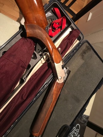 Un compañero vende esta escopeta de plato, beretta 686 silver pigeon trap.
Cañones de 76 cms, acabado 02