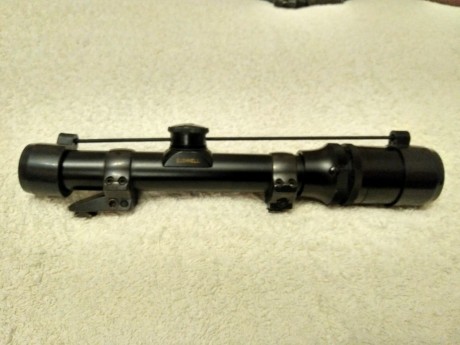 Rifle de cerrojo, marca Sako de 7mm Remington Magnum,  caja completa y monturas. visor BusHnell,  armero 01
