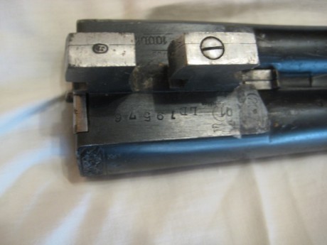Hola, un amigo tiene una escopeta de este tipo, podríais decirme cual es su valor actual. Muchas gracias. 22
