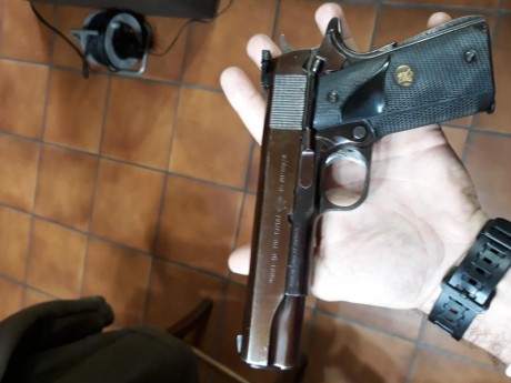 Se vende Norinco 1911-A1 calibre 45 ACP imitación Colt 1911 con 2 cargadores. Muy buen estado, funciona 02